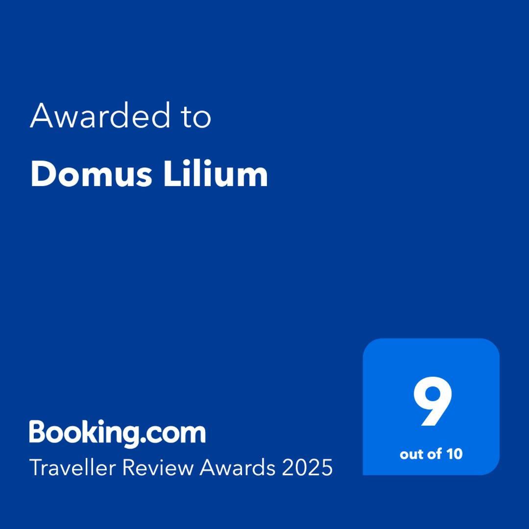 Domus Lilium Apartment โรม ภายนอก รูปภาพ
